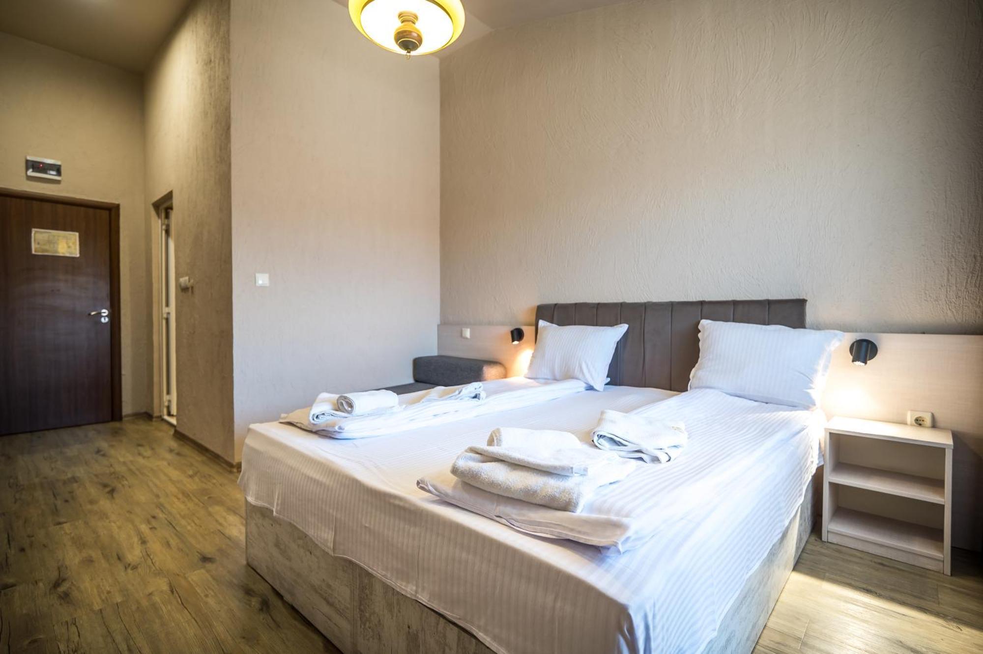 Hotel Royal Bath Banya  Exterior photo