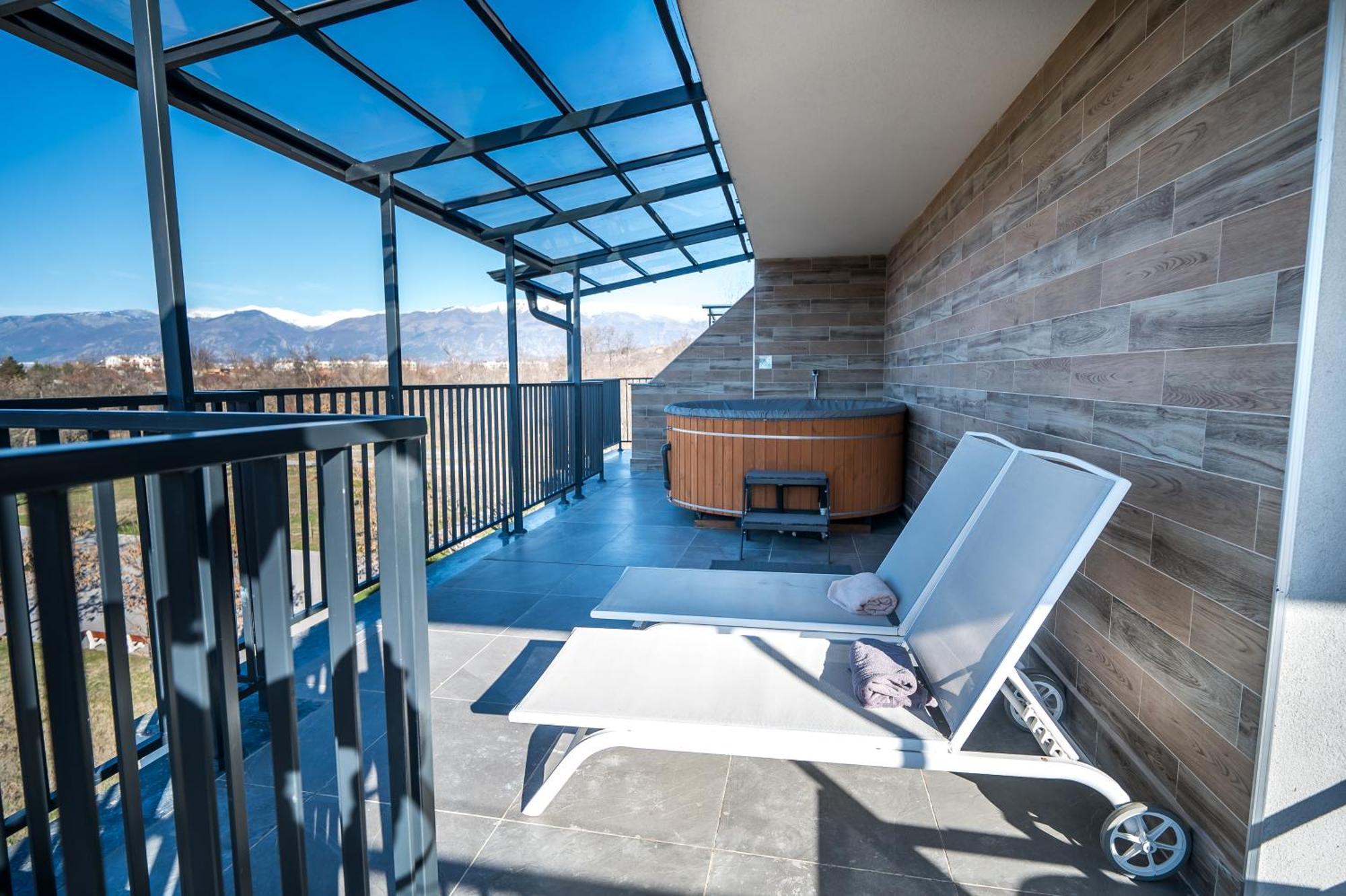 Hotel Royal Bath Banya  Exterior photo