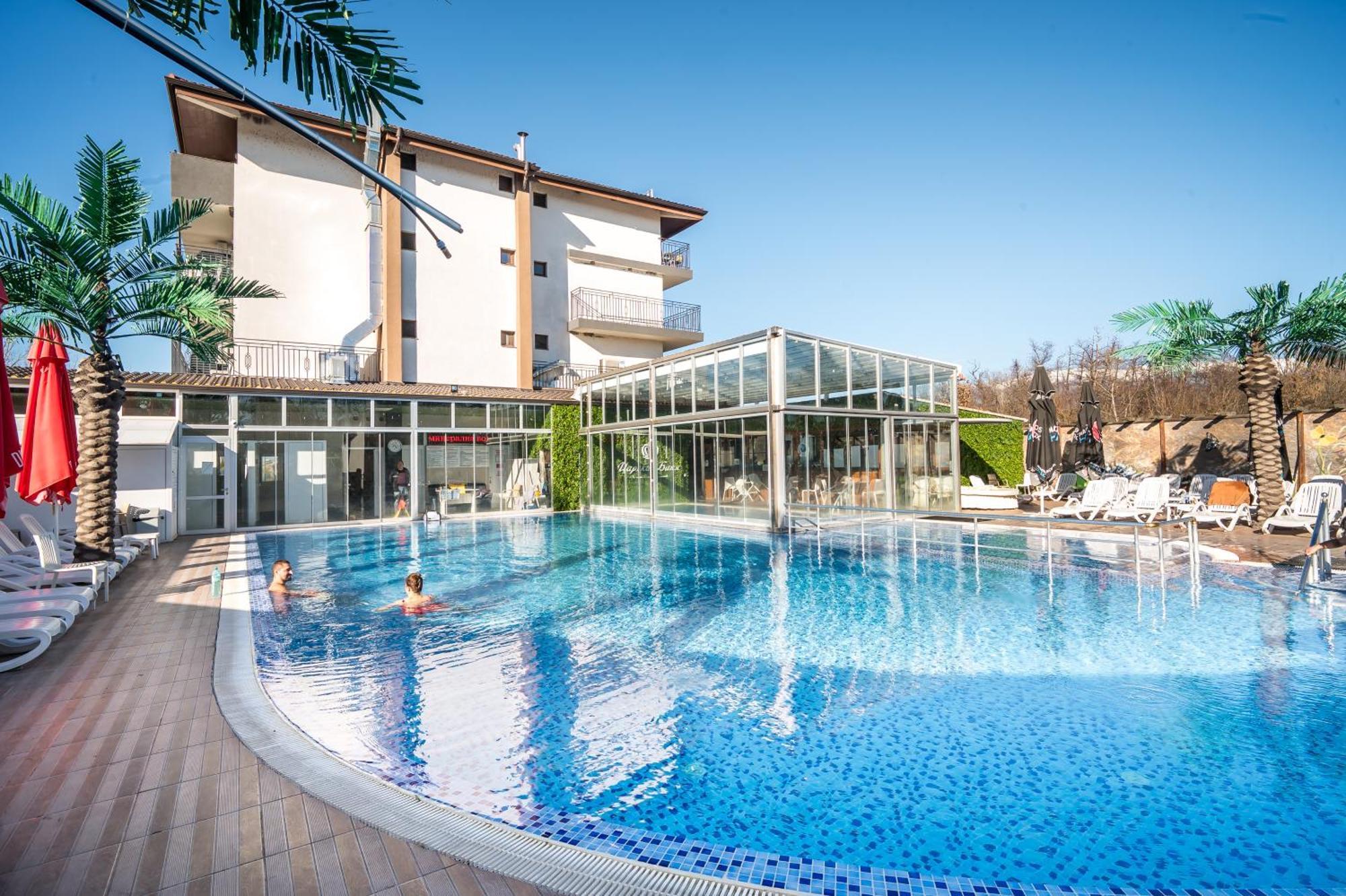 Hotel Royal Bath Banya  Exterior photo